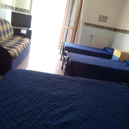Al Centro Bed and Breakfast Fondi Buitenkant foto