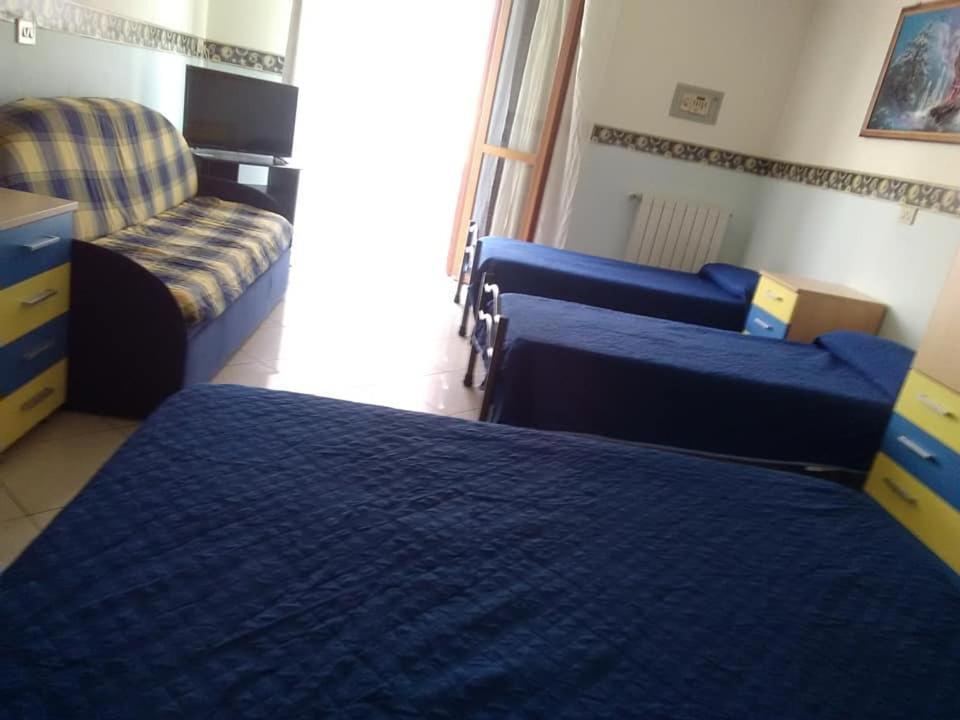 Al Centro Bed and Breakfast Fondi Buitenkant foto
